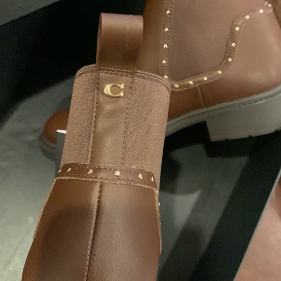 NWT walnut COACH low leather boots - Picture 3 of 5